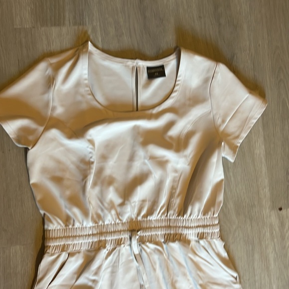 Dress - 32 degree cool - Picture 2 of 4